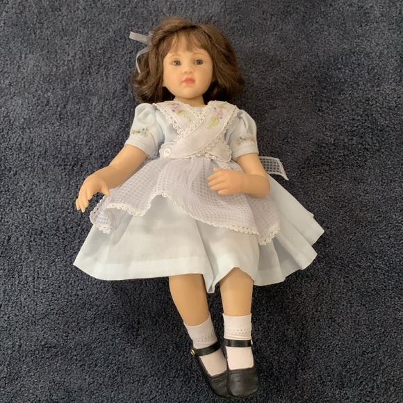 💞Collection of the Masters Doll - Patricia💞 - Picture 4 of 15